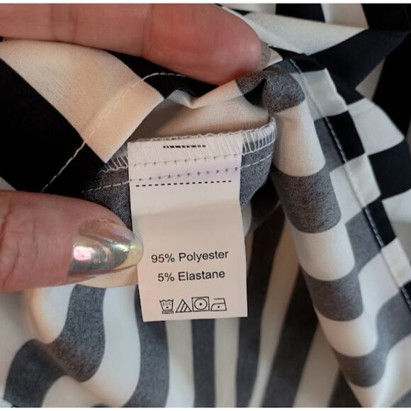 Black and White Striped Sleeveless Blouse (NWOT) - Picture 4 of 4